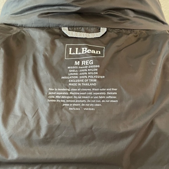 L.L. Bean Woman’s 3 in 1 Waterproof Jacket - Picture 3 of 16